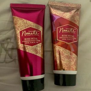 Hello I’m selling this new foot exfoliating scrub and a foot lotion